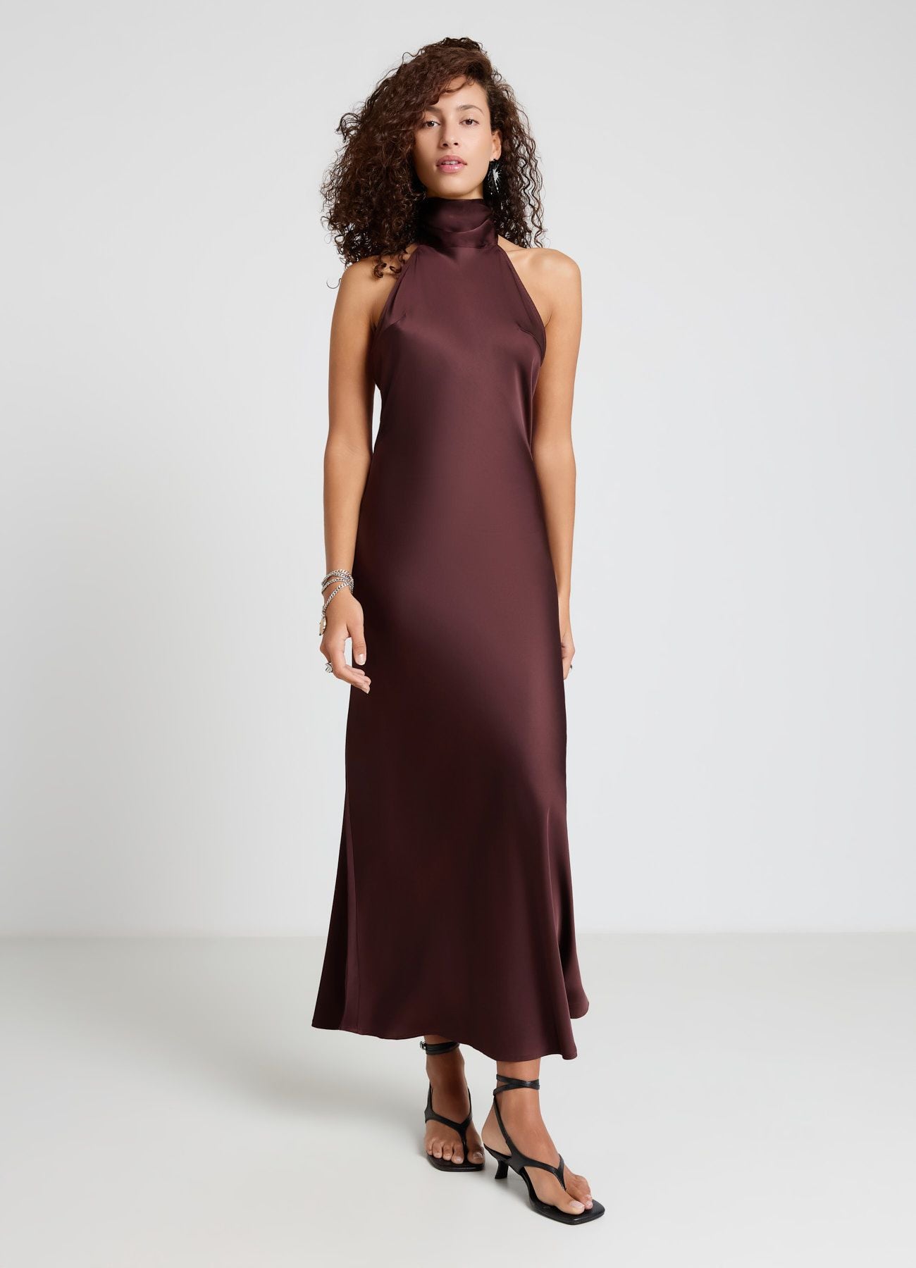 Long American-style dress with bow Calliope Long American-style dress with bow Calliope