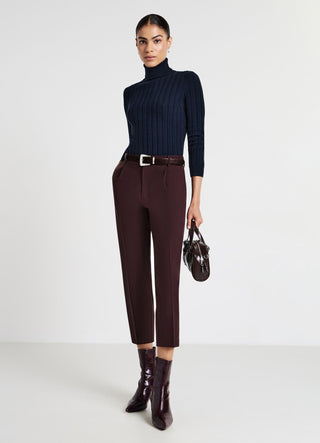 Rollkragenpullover mit Zopfmuster