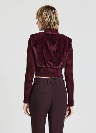 Crop-Pullover aus Kunstfell