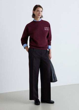 Bluza oversize z haftowanymi napisami