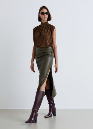 Longuette leather-effect skirt with slit