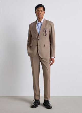 Straight tailored trousers in a solid colour
