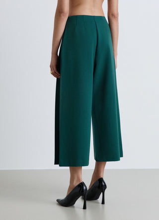 Pantaloni culotte con pieghe simmetriche