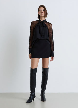 Blouse with bow and lace sleeves