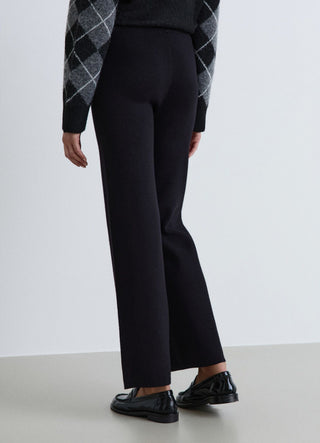 Straight-leg knit trousers