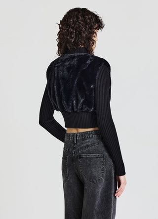 Crop-Pullover aus Kunstfell