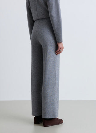 Soft solid-colour palazzo trousers