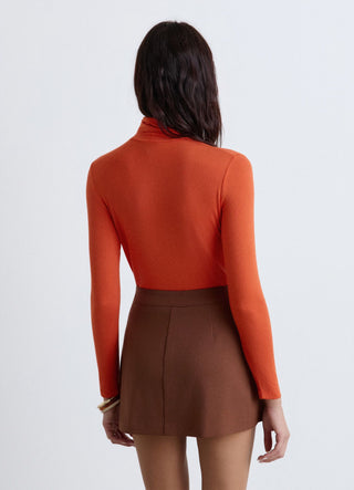 Plain-colour roll-neck T-shirt