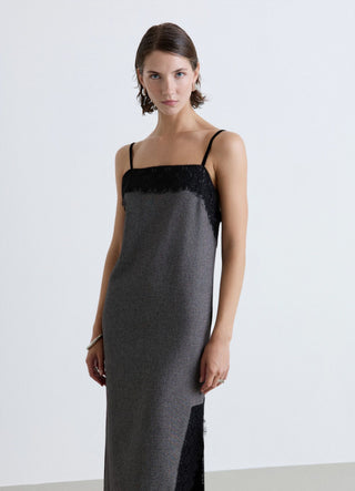 Vestito midi con spalline sottili e pizzo