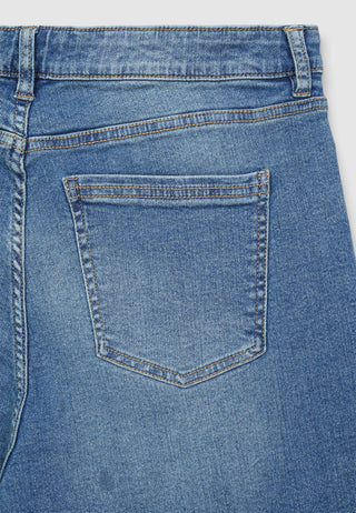 STILLG-SAB0069752001-SD70-DETAIL1.jpg