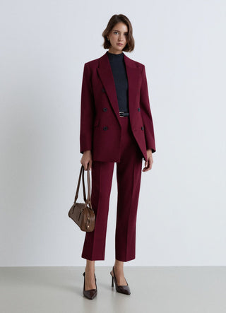 Duge pantalone sa nabranim pregibima