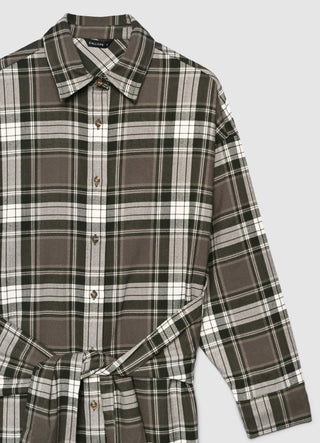 Robe courte à carreaux avec ceinture