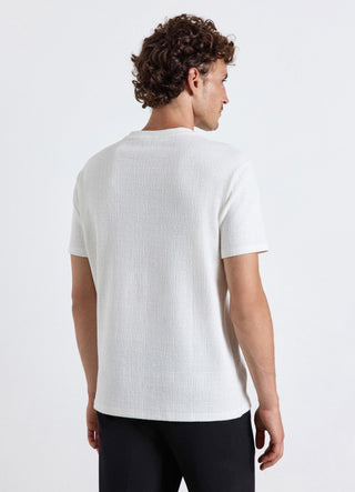 T-shirt a tinta unita con girocollo testurizzata