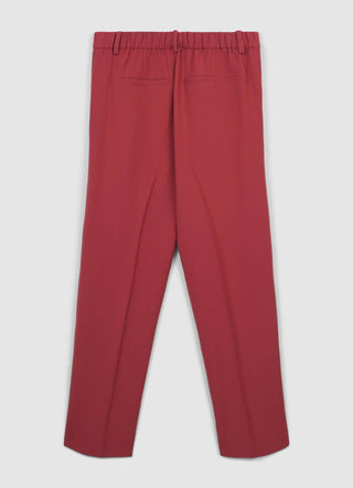 Trousers with pleats