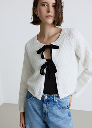 Cardigan crop in maglia con fiocchi