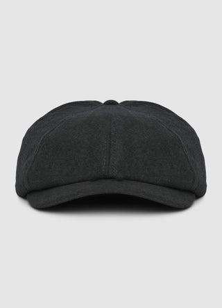Plain-colour flat cap