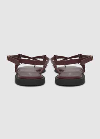 STILLG-SAC0017781001-S041-FULLBACK.jpg