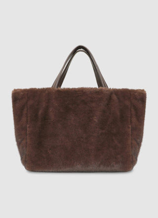 Rectangular faux fur shopper with quilted pouch