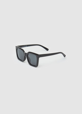 STILLG-SAC0017534001-SC68-FULLBACK.jpg