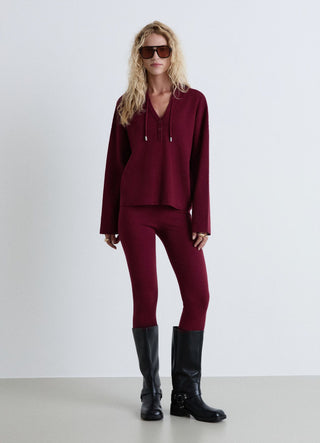 Pullover mit Kapuze und V-Ausschnitt