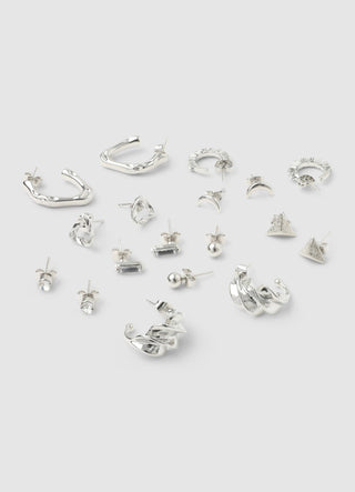 Pack of 9 assorted small earrings