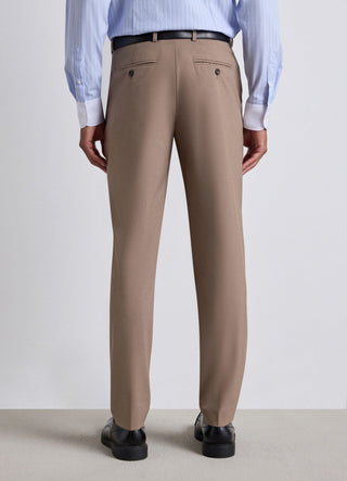 Straight tailored trousers in a solid colour
