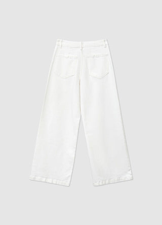 STILLG-SAB0069764001-S021-FULLBACK.jpg