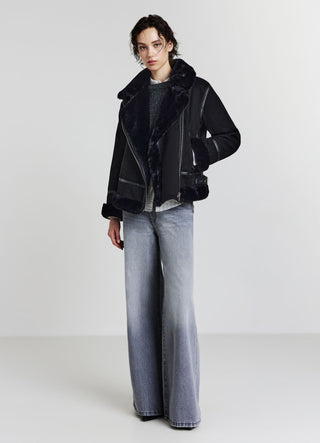 Gesteppte Jacke mit Fellkragen