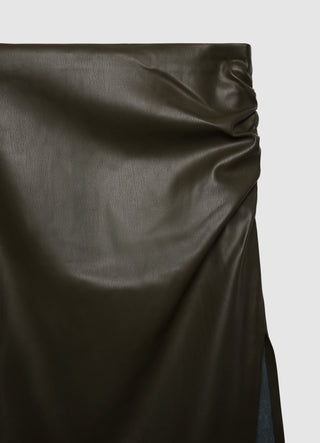 Longuette leather-effect skirt with slit