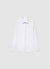Chemise ajustée avec patte de boutonnage cachée