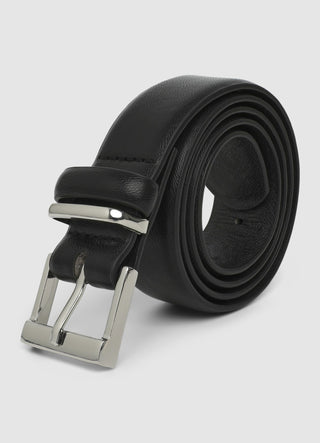 Solid colour mid-rise belt with buckle