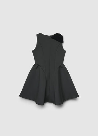Vestito svasato con fiocco