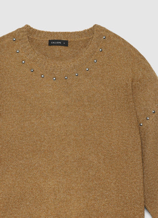 Maglia girocollo con borchie