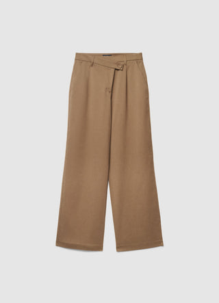 Pantalon palazzo avec patte asymétrique