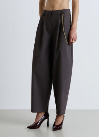 Pantaloni ampi con catena