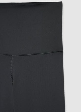 STILLG-SAB0078328001-SC68-DETAIL1.jpg