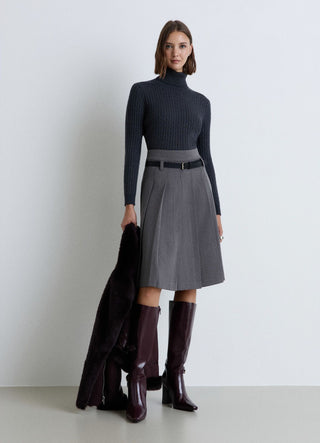 Maglia dolcevita a trecce