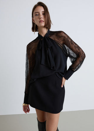 Blouse with bow and lace sleeves