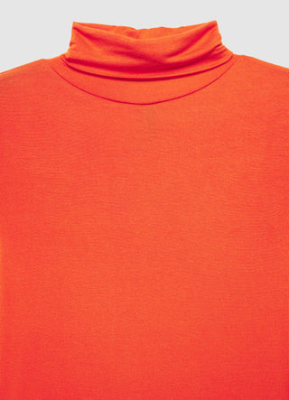 T-shirt dolcevita a tinta unita