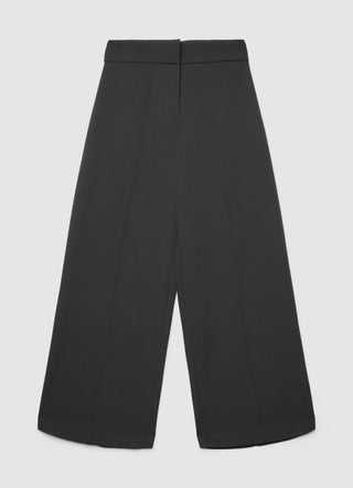 STILLG-SAB0078662001-SC68.jpg