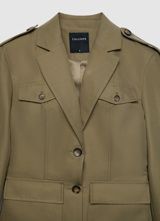 Giacca stile militare con tasche a patta