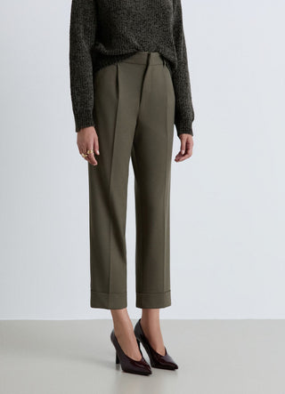 Pantaloni con elastico in vita e risvolto