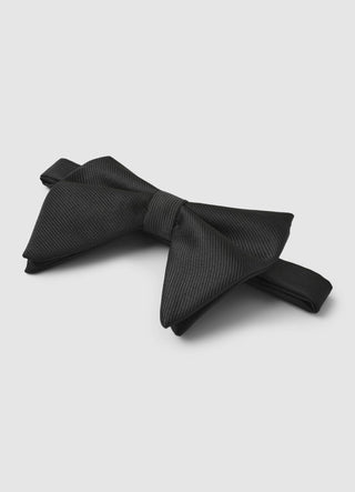 Papillon in satin