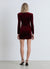 Robe courte avec drapé et broche
