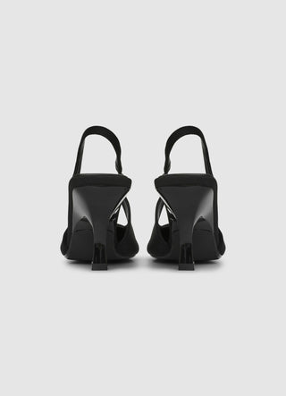 STILLG-SAC0017490001-SC68-FULLBACK.jpg