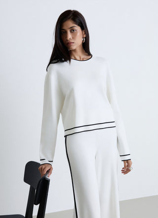 Crew neck jumper with contrast trim