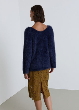 Pull effet peluche avec insert en dentelle