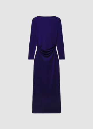 Robe longue décolletée avec drapé