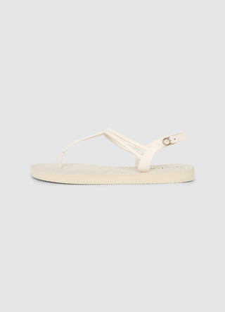 STILLG-SAC0018475001-S024.jpg