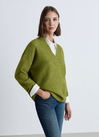 Pull à col en V